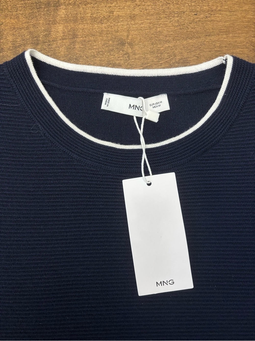 Mango Navy Short Sleeve Sweater Top Contrast Trim Size M NWT - Picture 12 of 16